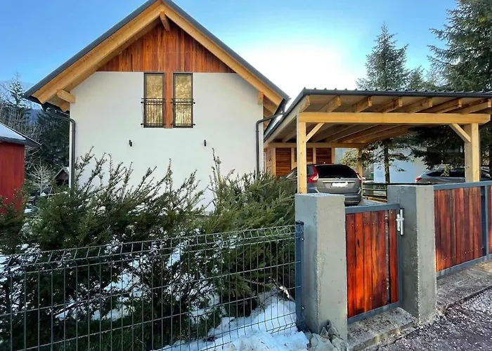 Alpine Wooden With A View גוזד מרטולז'ק